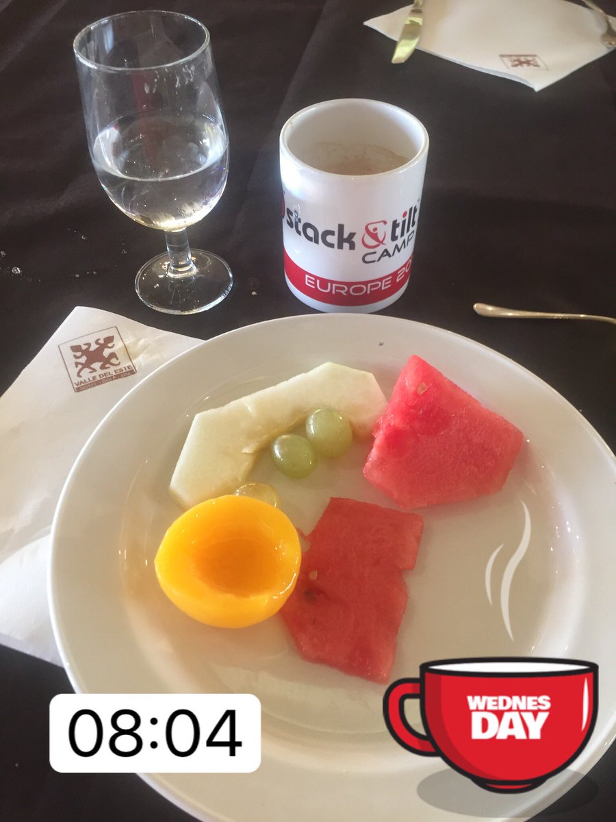 cheneygolf's tweet photo. Good morning from @Vdelestegolf resort and week 2 of @stackandtilt #camp2017 #stackacino #stmug 🇪🇸🏌🏻⛳️☀️ https://t.co/wOdEpMTFy9