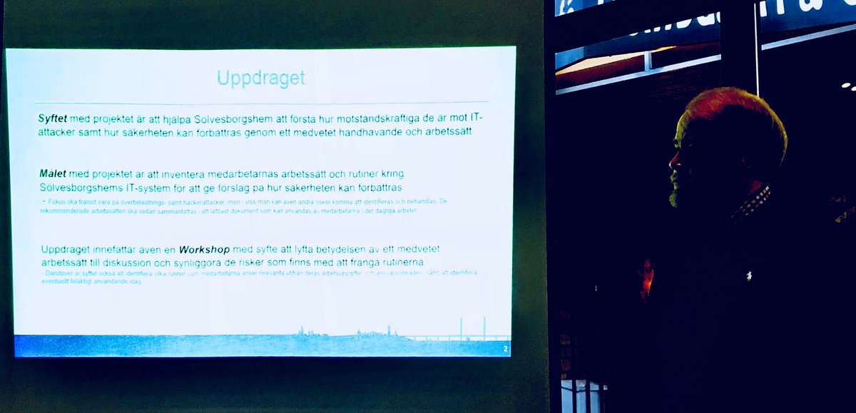 johanbraw's tweet photo. Något suddig bild, men här är uppdraget som studentkonsulterna fått. #svfast #bopol #PropTech #säkpol https://t.co/xRSQv8lzW0
