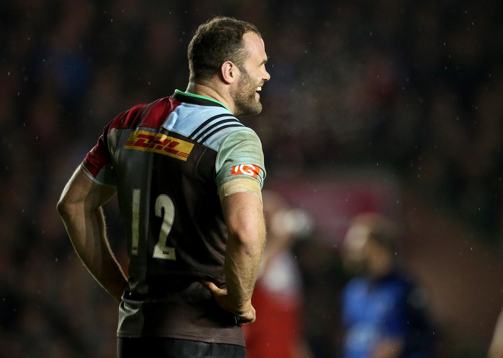 🎈🎂🎁 🎊

Have a good one today <a href="/JamieHuwRoberts/">Jamie Roberts</a>!