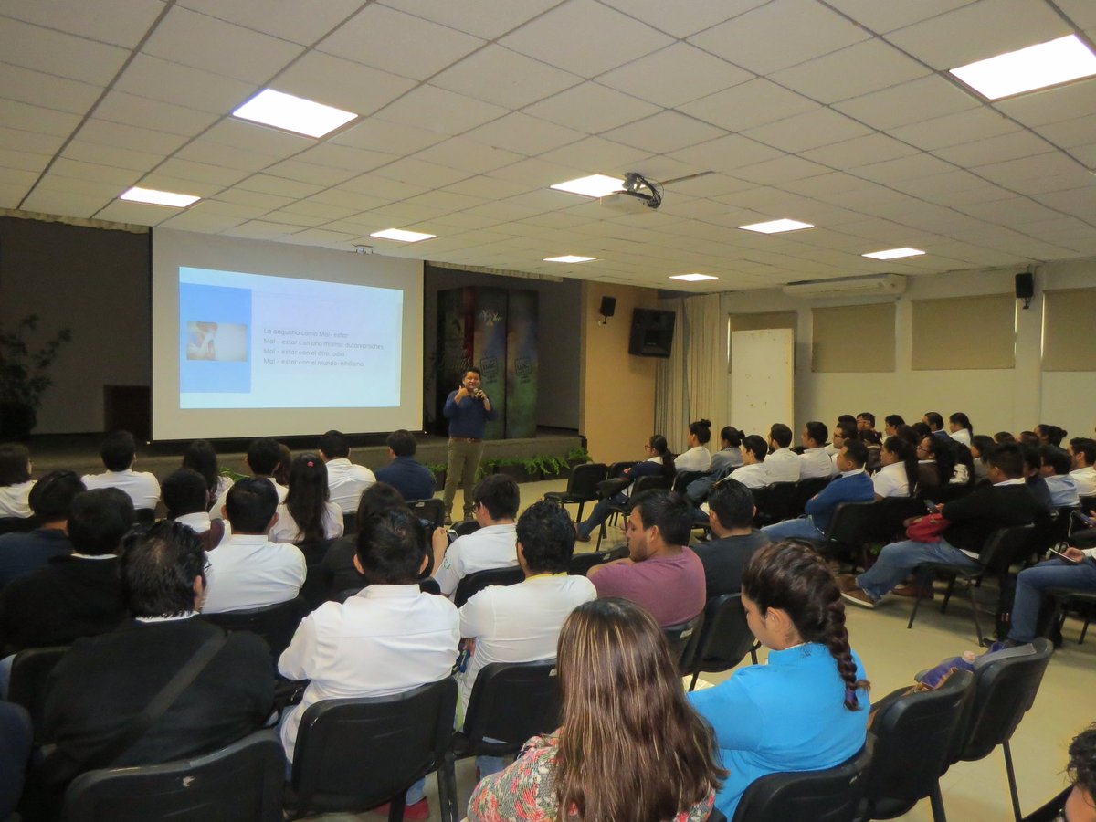 uacamfca's tweet photo. Conferencia "Entre angustias y malestares..hacia una salud mental" por Lic @ManuelTello20 a estudiantes #LAF #LC #programadetutorías https://t.co/p2CtONeYoC