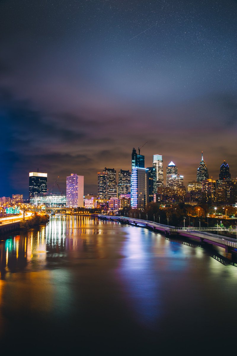 Edit with my "City Lights" preset! 📸
Preset pack coming soon! Stay tuned! ✨