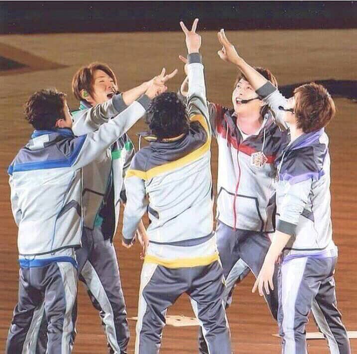 arsk2018_3232's tweet photo. 自己紹介

🍎翔ちゃんよりのオール担

🍎ファン歴今年で8年目

🍎98lineの関東住み

🍎櫻葉と磁石大好き

🍎翔ちゃんはかわいいよね！！

#あらしっくさんと繋がりたい 
#ARASHIANSさんと繋がりたい 
#気になったらRTかいいね
#RTかいいねしてくれた方全員フォローします https://t.co/QUmEfhFnYm