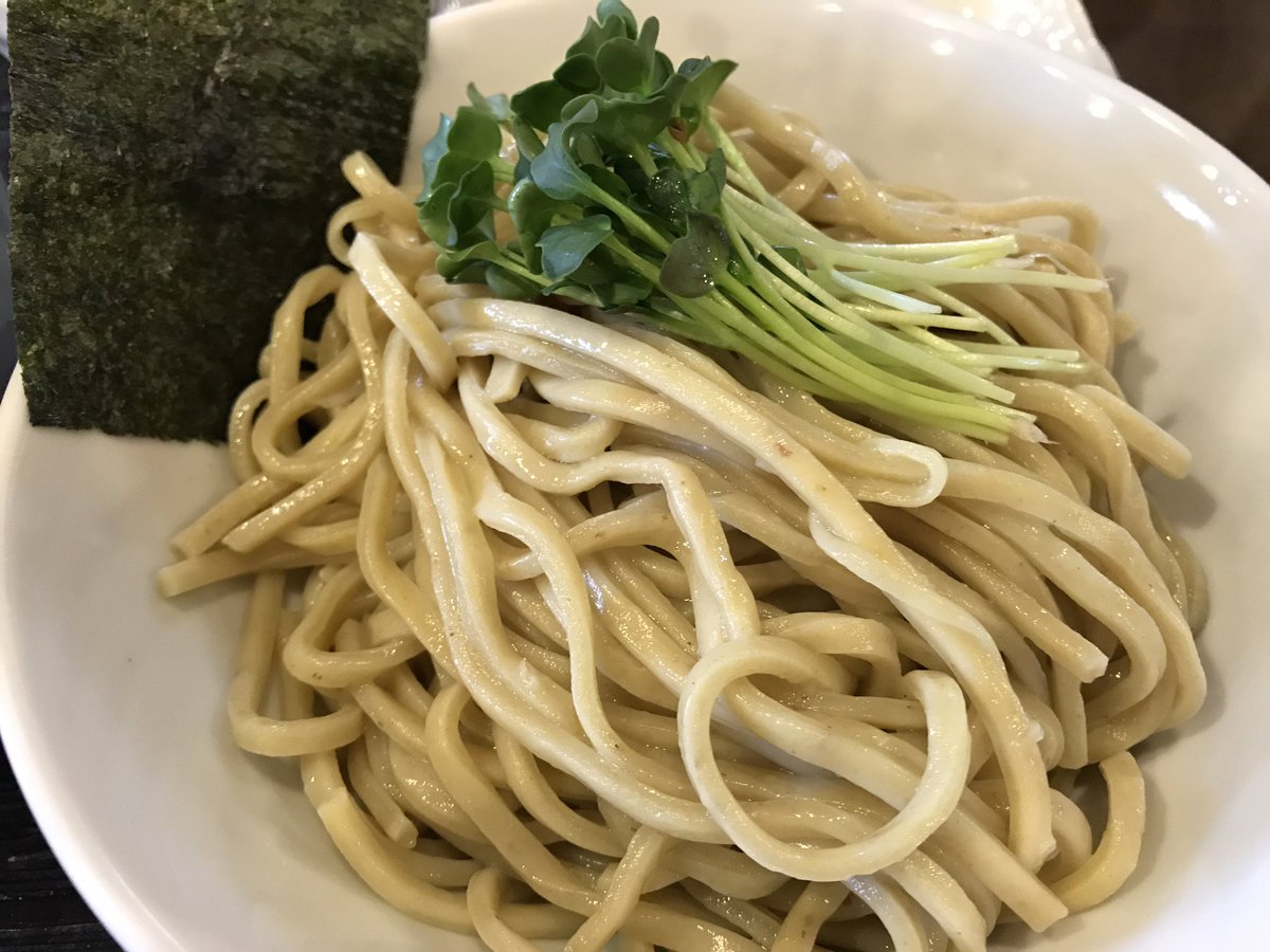 710nk's tweet photo. 美味しすぎて2日連続でつけ麺食べました。今迄食べた中で最高の麺だと思う https://t.co/kTwti6r59A