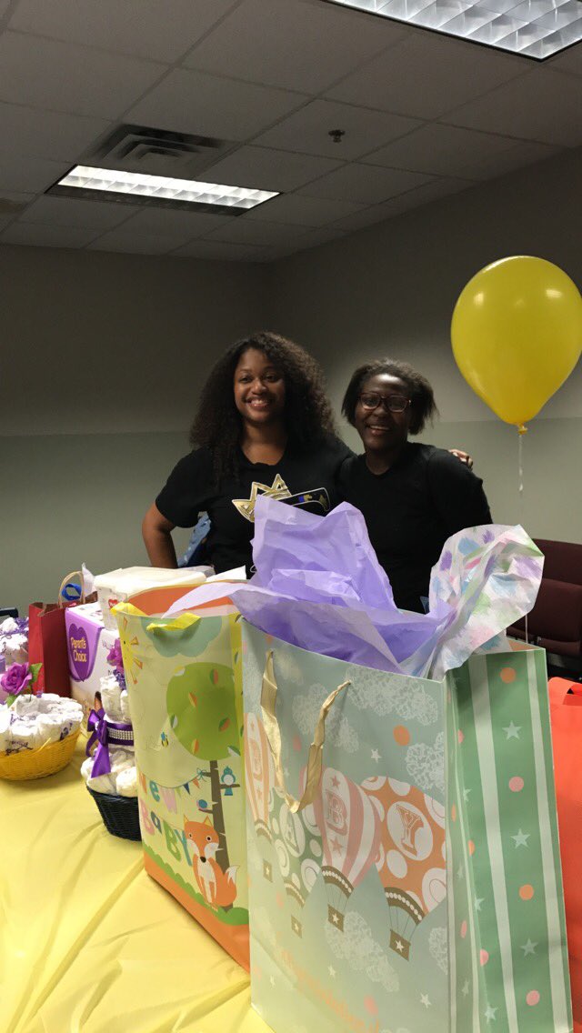 txsu_sgrho's tweet photo. Special thanks to all who came out and/or donated to our RHOyal Baby Shower 👶🏾 🍼 💙💛🐩 The games and food were absolutely amazing! S/O to our guest speakers as well. Project Cradle Care ✅ #alphalambda #txsusgrho #txsupoodles #txsu #RHOYAL #sgrhoweek https://t.co/61XRt5cPmx