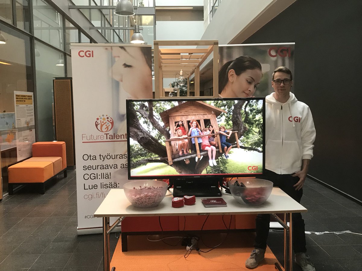 VuoriMik's tweet photo. We are ready at University of Helsinki recruitment event #potentiaali2017 #GrowWithCGI #FutureTalent @CGI_FI https://t.co/yQc6UatofA