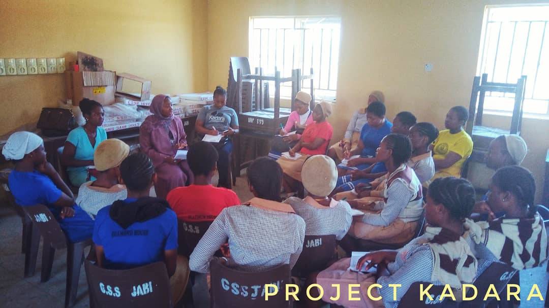 ProjectKadara's tweet photo. Yesterday #projectkadara held another session equipping Jabi secondary school girls with tools they need to become effective future leaders of Nigeria.
#leadHERship
#JabiSchoolOutreach
#CatchThemYoung https://t.co/ldumaZd2Tp
