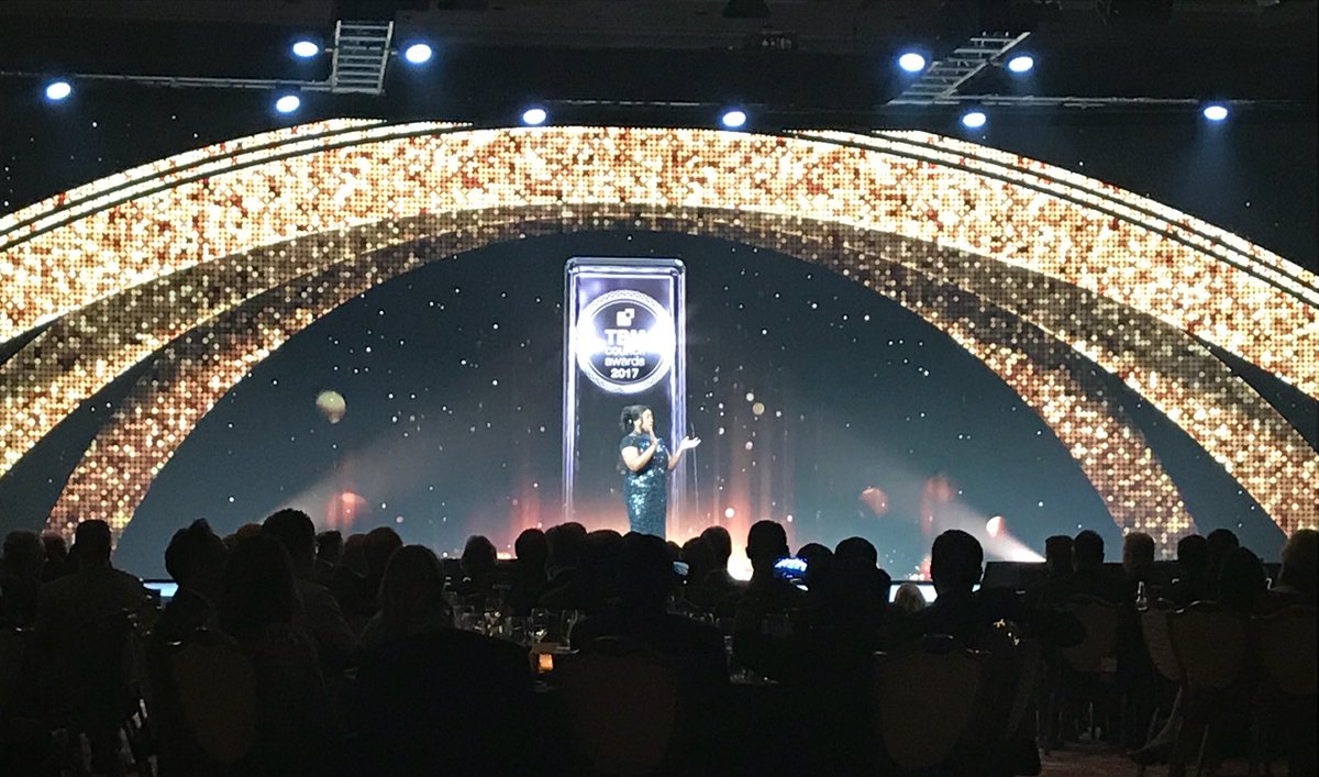 TBMCouncil's tweet photo. Kim Manigault of @keybank makes an entrance as the host of tonight’s #TBMAwards! #TBMC17 @ms_kimjm https://t.co/559Ye2HrId