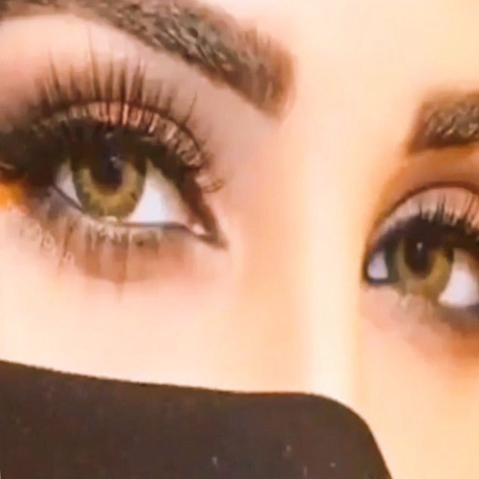 sahab_10k's tweet photo. ✨إهداء من إدارة
#قروب_الناهل_للدعم
للأميرﮬﮧ #سحايب..👑

💎{  @gh_zmn }💎

لــوصولهـا#10k🎈

🎈 الـــ♡ـــف مبرووو♡ووووك🎈
منـها للأعلى..🌸🍃 https://t.co/U1XNhy2hWu
