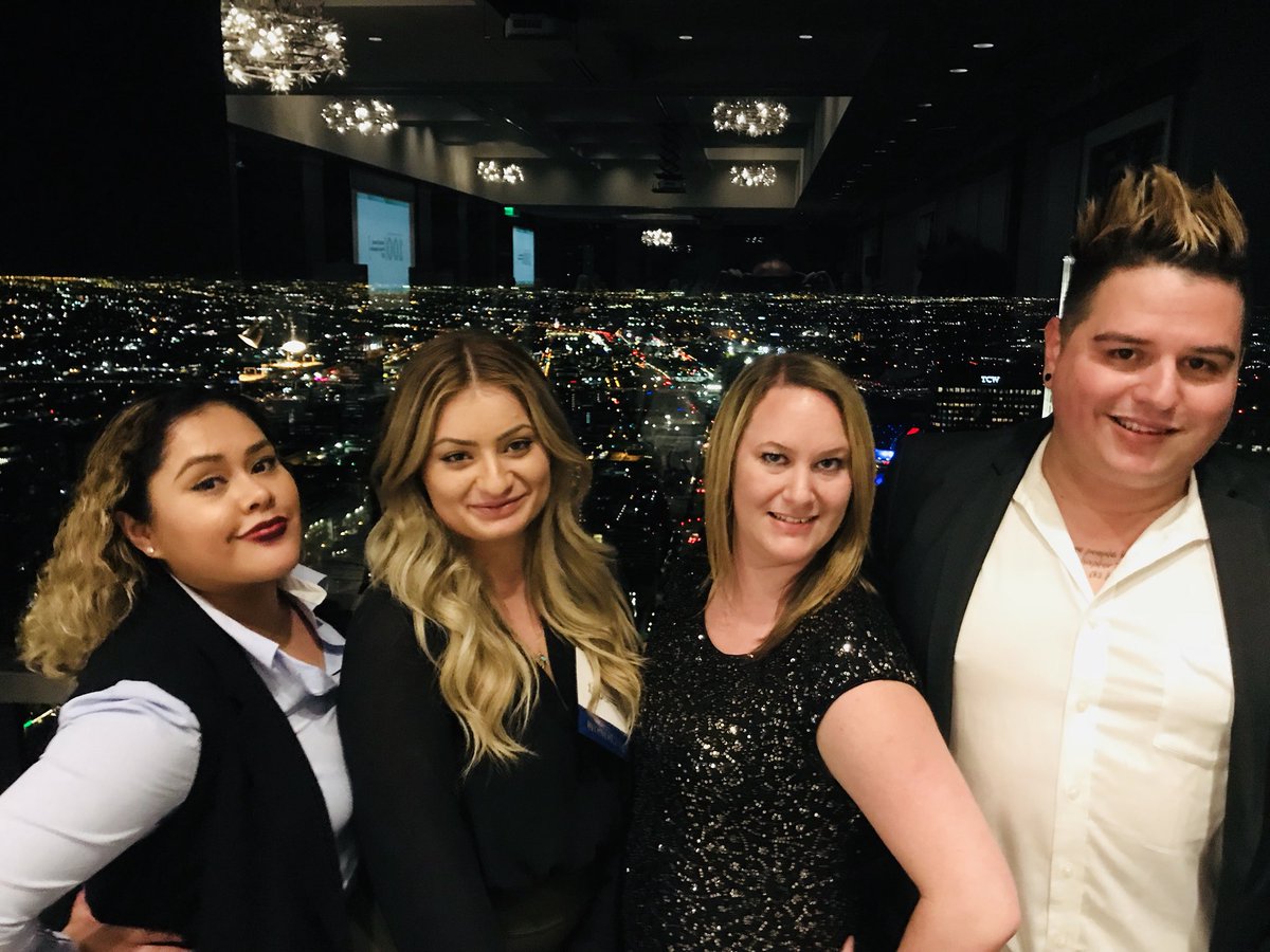 USALinkSystem's tweet photo. What an fantastic night! #FastestGrowing
#LABJEvents https://t.co/iRUJQ97LAE
