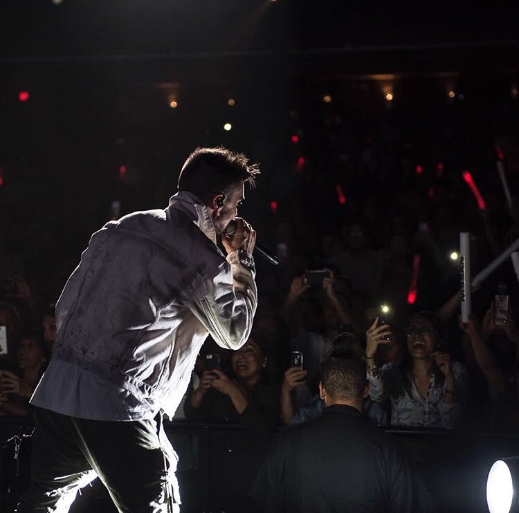 JUANES's tweet photo. Miami,
Los amo !! Gracias a todos. 🙏🙏🙏👽👽 https://t.co/JnAfl0sx5l