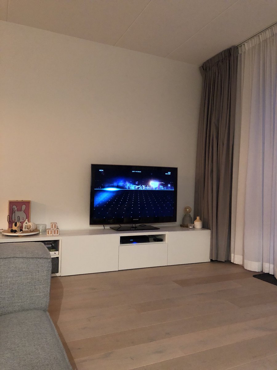 Estel1987's tweet photo. @ZiggoCompany waarom? Elke dag loopt de box vast 🤯 https://t.co/PNeQaVrwyp