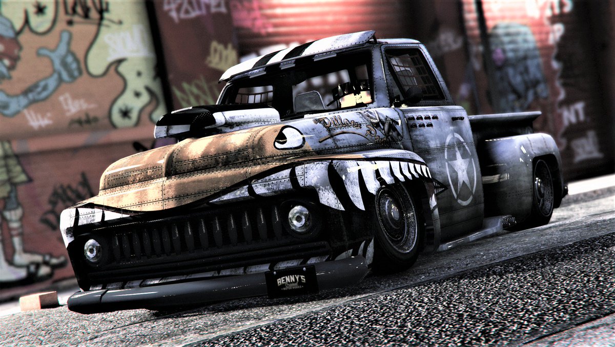INIKIATHEKINGXX's tweet photo. 𝓥𝓪𝓹𝓲𝓭 𝓢𝓵𝓪𝓶𝓿𝓪𝓷
@RockstarGames #RockstarGames #RockstarEditor
#Snapmatic #Vapid #Slamvan #GTAV #GTAVOnline #GTAOnline https://t.co/lgSMl7hvsJ