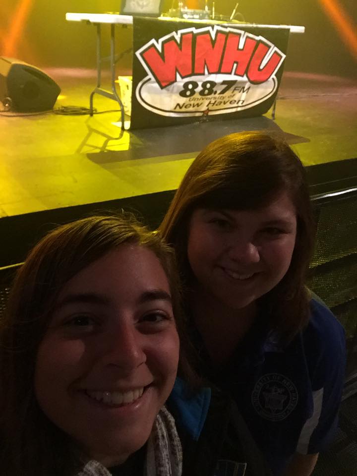 Wnhu was at the NIRSA Region 1 2017 Social at College Street Music Hall in New Haven! Playing a groovy playlist and commentating some awesome cornhole games!