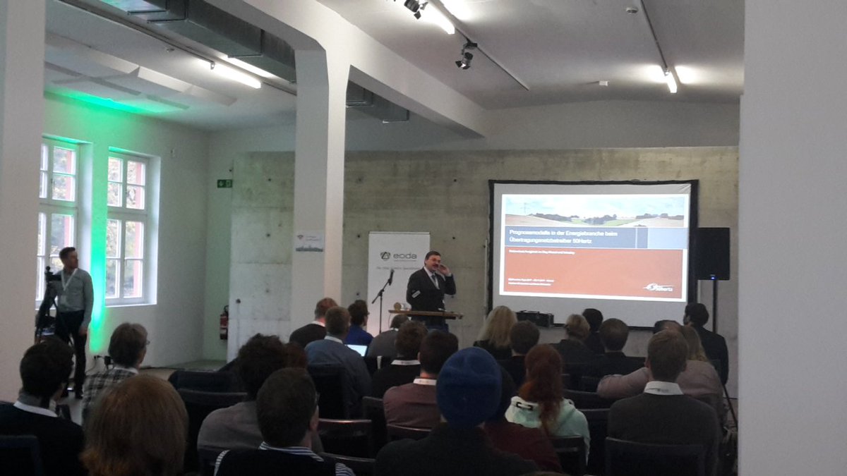 eodaGmbH's tweet photo. Prognosemodelle in der Energiebranche: @50Hertzcom gibt einen Einblick in den Ausgleich von Netzverlusten. #RKT2017 https://t.co/v1R6G759DH