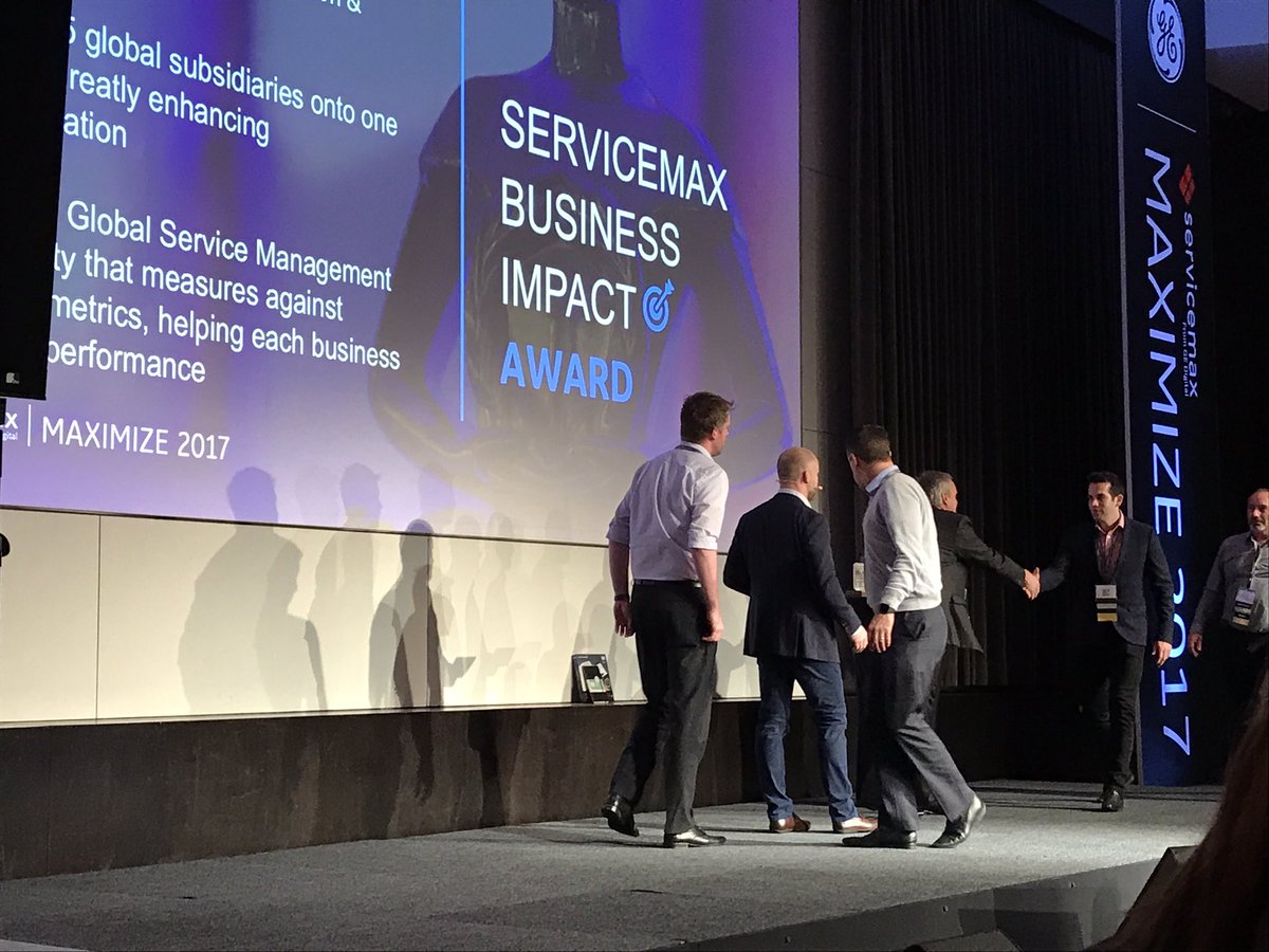 ServiceMax's tweet photo. @DominoPrint_UK win Business Impact of the Year #Maximize17 https://t.co/NKQhu0Ga8o