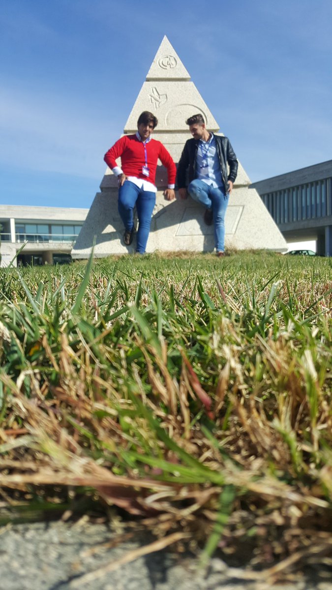 Gamero_Juanka's tweet photo. Contando las horas 🎵#portada #feriadelempleo #LinkEM17 #2GVEC @iesmdcaceres # https://t.co/hCdwdYDfmh