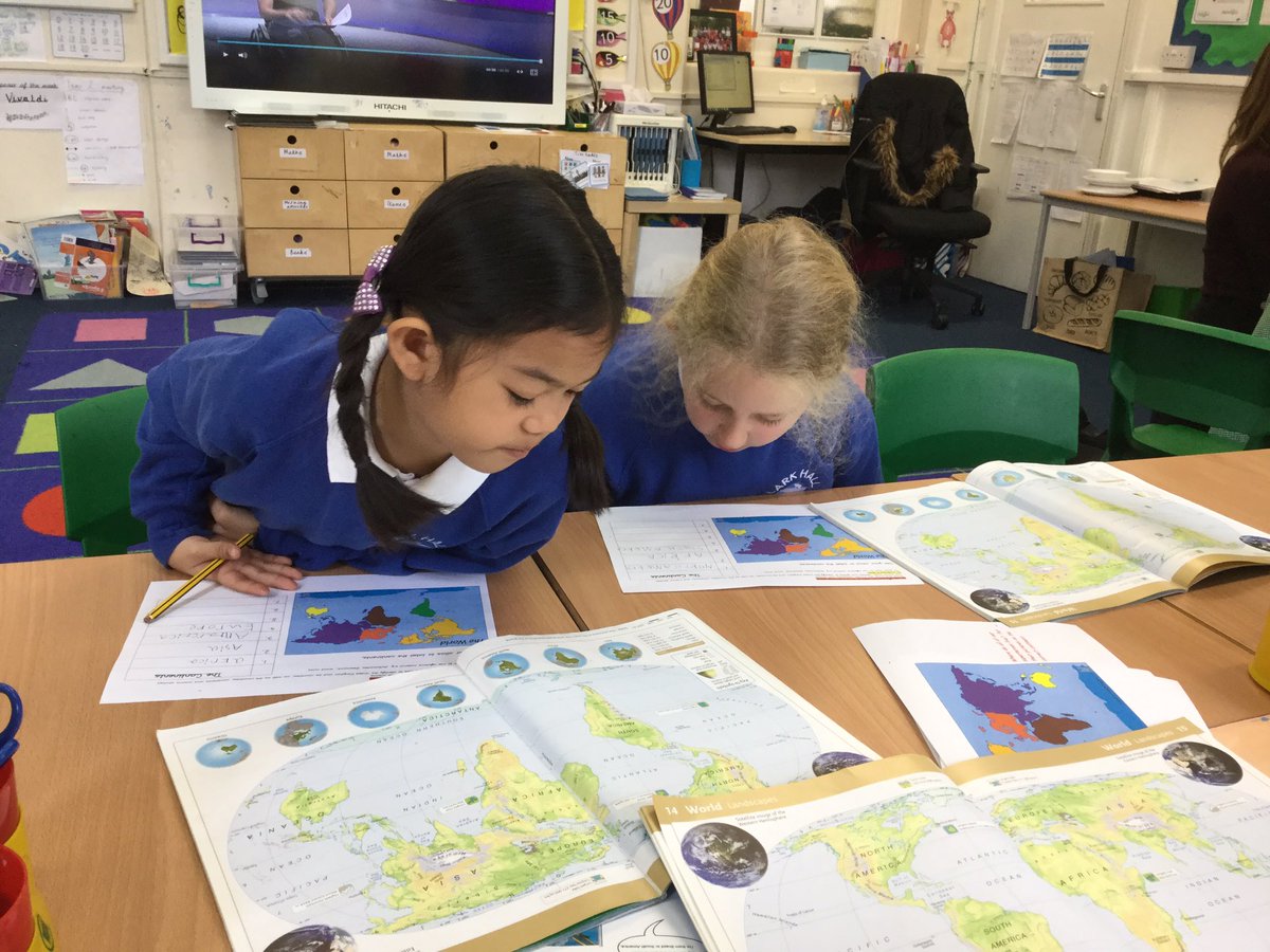LarkHallPrimary's tweet photo. Year 2 are busy using atlases to find and label the different continents and oceans. #lhsouthwark #lhmillenium #lhhgsu https://t.co/EgG5mxbF9U