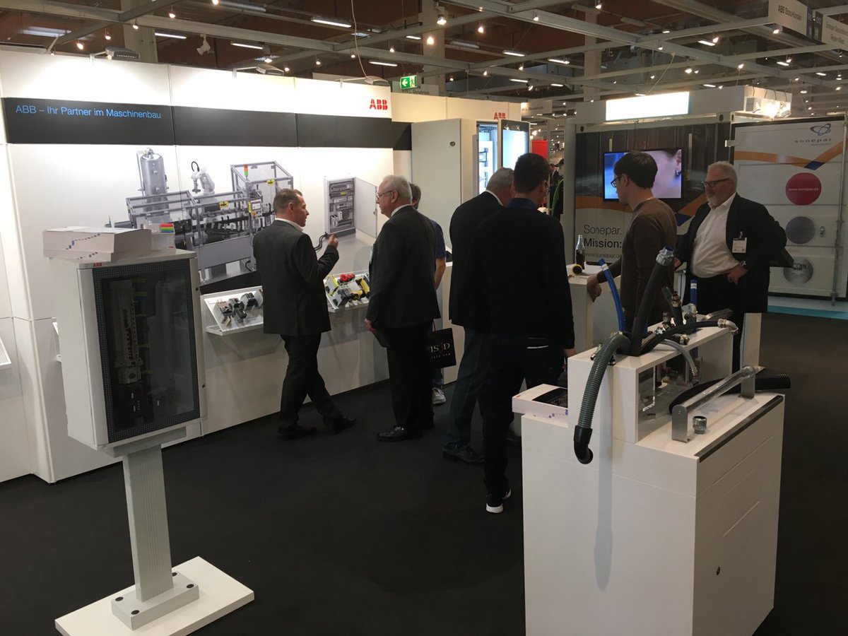 abbdeutschland's tweet photo. Weitere Infos zu unseren Produkten die auf der #FMB2017 gezeigt werden, findet ihr hier: https://t.co/98OrHRPM8T #ABB #Maschinenbau @FMB_Messe https://t.co/SzSIoaGxMT