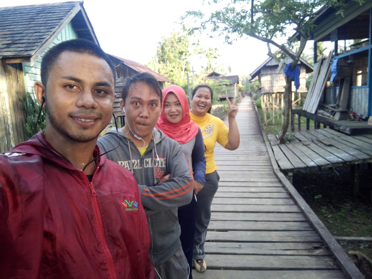 NelsonNNR1's tweet photo. @busang @kutaitimurkab @ayo_jalan2 @jalan @anakrantaudiary #busang #longless https://t.co/3n2MNZ1adM