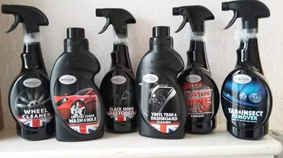 Lots of chemical free, not tested on animals, christmas gifts available from.
youronestopecoshop.co.uk