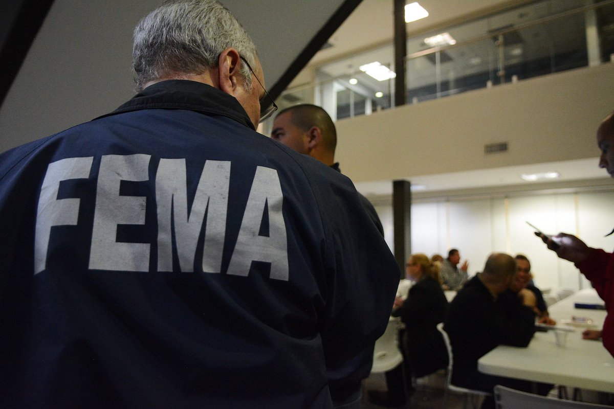 noticel's tweet photo. Fema comparte publicista con el Gobierno de Puerto Rico. https://t.co/g3lThS8iUK https://t.co/DJxF1ZvhIo