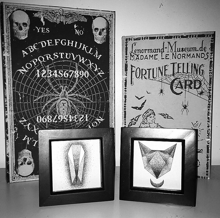 kelleeblc's tweet photo. Lots up on my #Etsy store LittleBlacBox and check me out on Instagram ◾️◾️◾️ #alternative #dark #gothic #darkart #artsy #artist #decor #goth https://t.co/spNerehMeJ