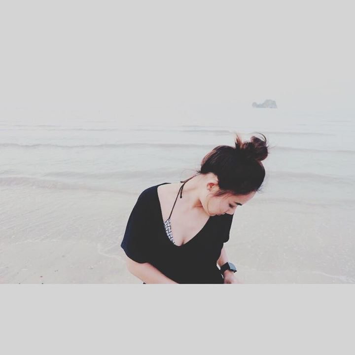 cmdrobot's tweet image. Ploy Porntip is Live Now!! พื้นที่แจ้งเกิดแห่งใหม่ “บีไลฟ์..เพื่อนคุณทุกเวลา” #Belive goo.gl/kXpe8a