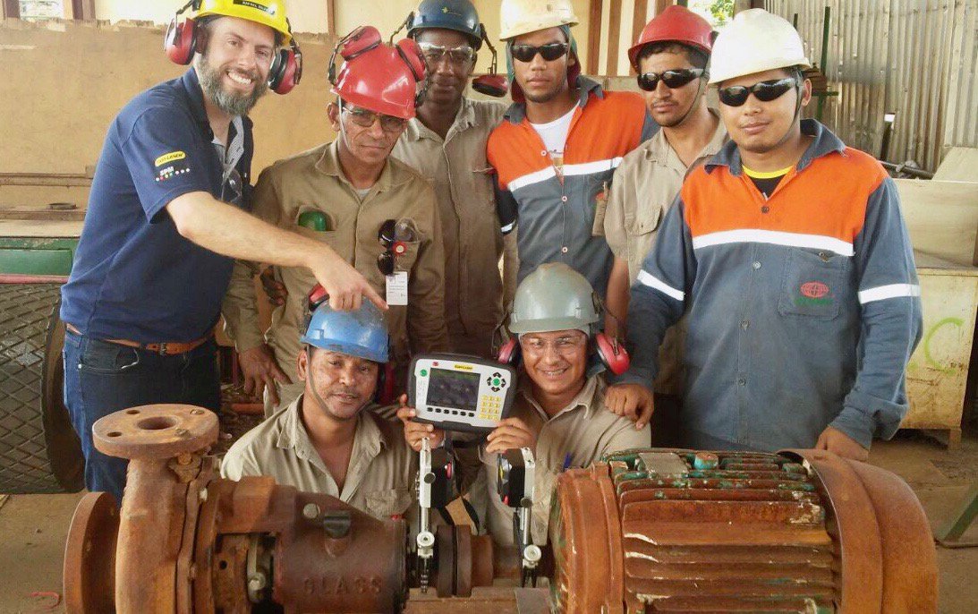 easyvix's tweet photo. Treinamento In Company de Sistemas de Alinhamento de Eixos - Easy-Laser.
Capacitação Técnica Certificada pelo Fabricante na Suécia.
Consulte-nos; comercial@easyvix.com.br
#easyvix #EasyLaser #XT #XT440 #XT660 #E420 #GeometriadeMaquinas https://t.co/LRgj6KoGOp