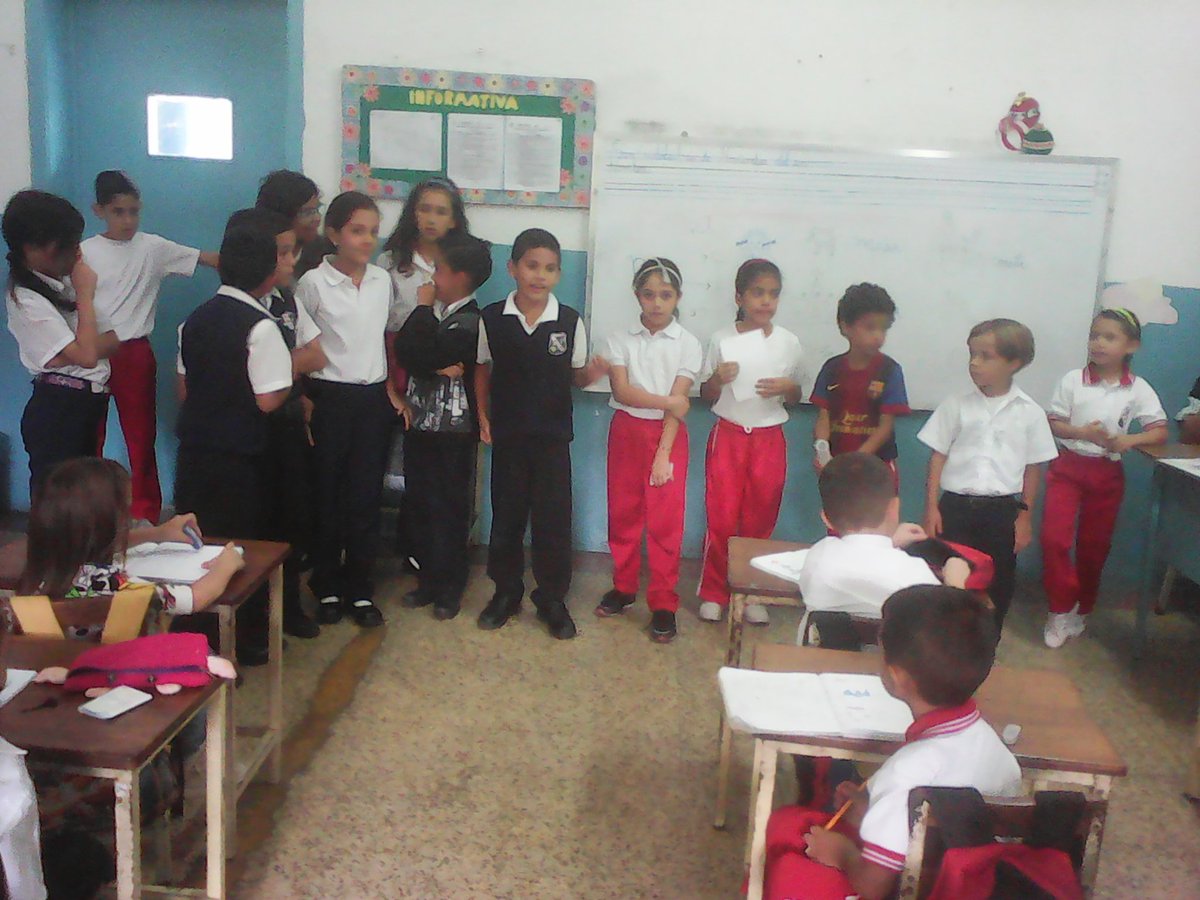 belkystr's tweet photo. Campaña electoral voceros consejo estudiantil Carlos Rangel Lamus,@pdetachira,@PdeOrientacion,@divceup,@charlychaves,@OrientaMPPE https://t.co/AYmyrYshOw