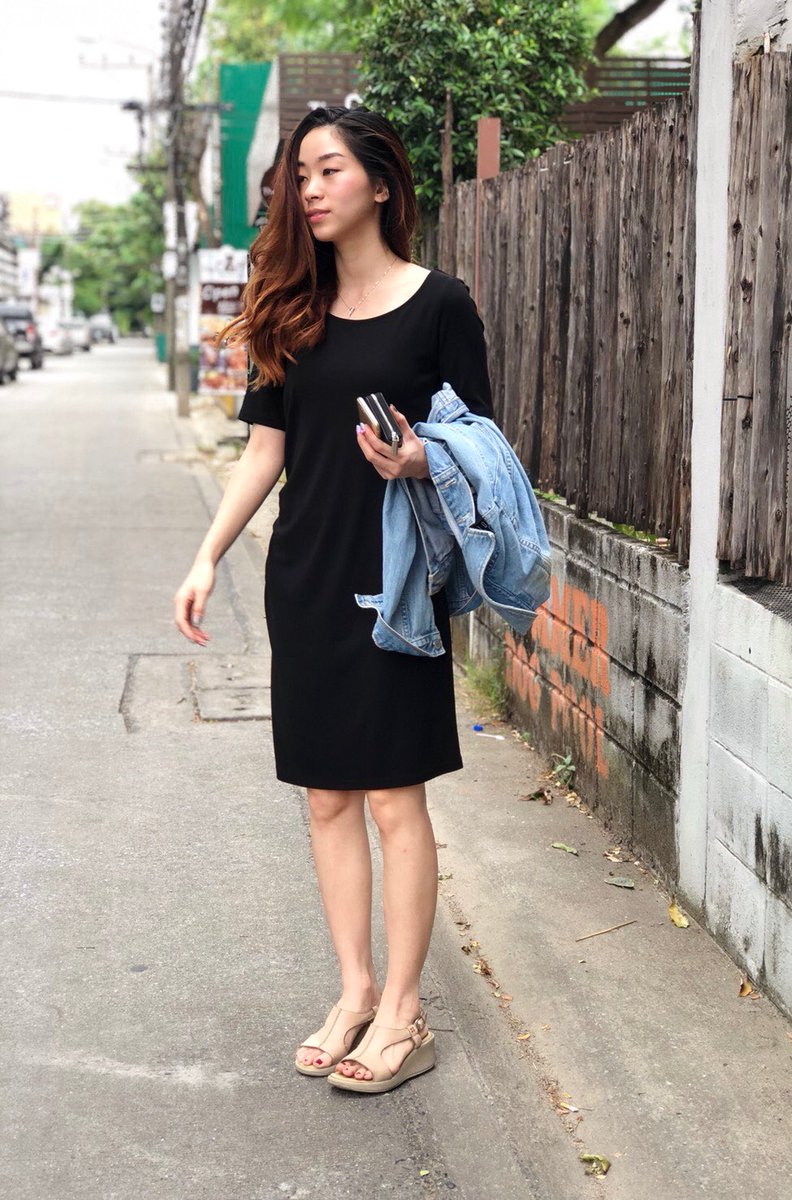joyjeeloveberry's tweet photo. iPhone 6 vs. iPhone 8+
.
.
มันจะทำร้ายกันมากไปละ 
แสงเอย มิติเอย https://t.co/6QfiJPyFtc