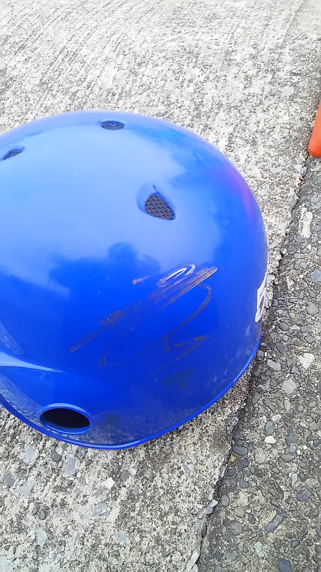 T Yoshi Na Twitteru 鶴岡コーチの現役時代の 本物 ヘルメットにサインもらった 千葉ロッテ 阪神タイガース 横浜denaベイスターズ 鶴岡一成