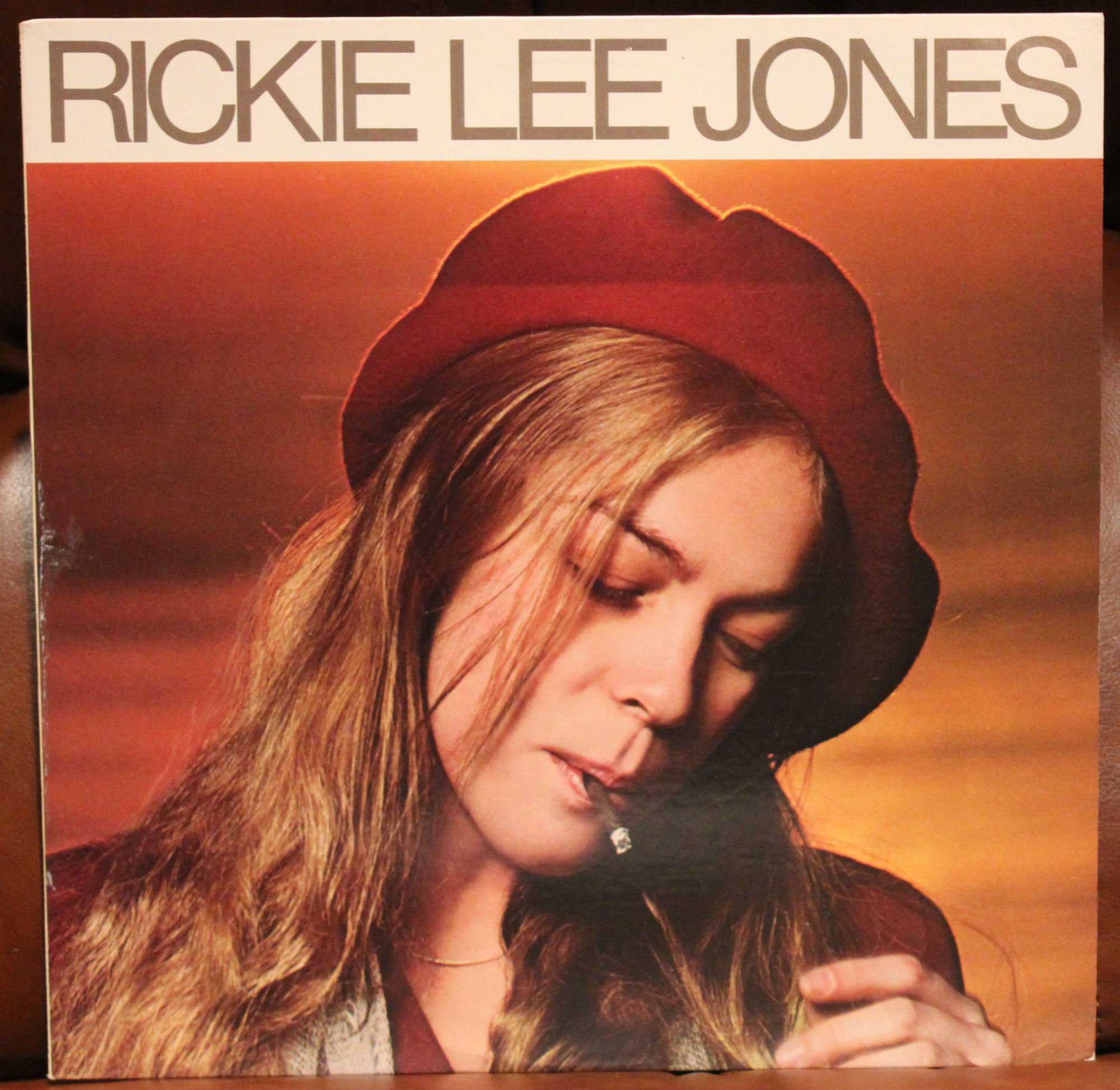 Happy Birthday to Rickie Lee Jones 63 and Bonnie Raitt  68 today - 2 powerful woman in music 