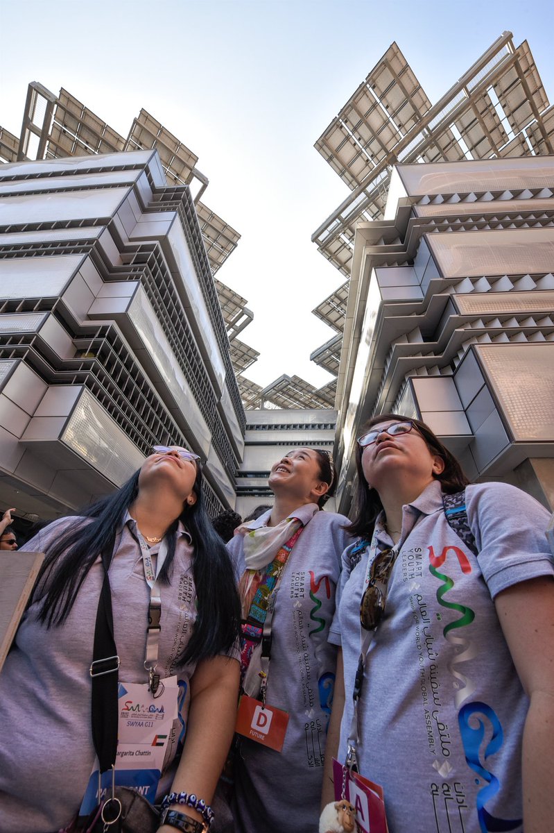 swyuae's tweet photo. During @masdar city visit 

اثناء زيارة ملتقى "سفينة شباب العالم” لمدينة #مصدر

#swyga11 https://t.co/T4XEzQ3qG3