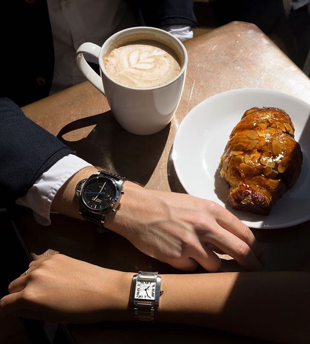 luxmen4u's tweet photo. Good Morning, start the day in @FornRius 
Breakfast #panerai of @CerueloJr and #cartier of @fabregasmerce.
and you also have a good day =) https://t.co/1eBxcEJDUo