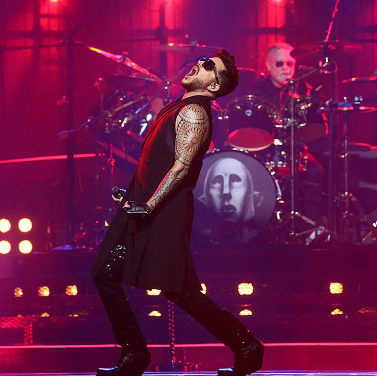 Ready Vienna???<a href="/QueenWillRock/">Queen</a> #qal