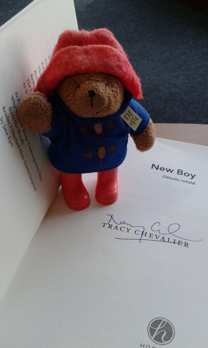 MrPB_Esq's tweet photo. So I excitedly showed @Tracy_Chevalier I'd borrowed #NewBoy from the #library and look what happened!
#HogarthShakespeare
#YALW #LondonLitFest https://t.co/n7TmGj54Vr