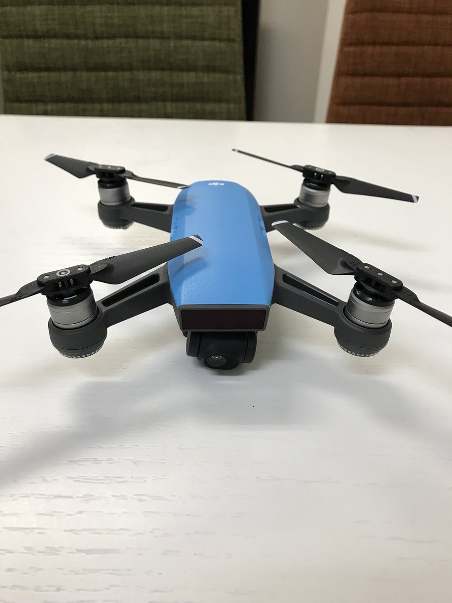 ドローン SPARK（スパーク）Fly More Combo（JP） SPARKシリーズ