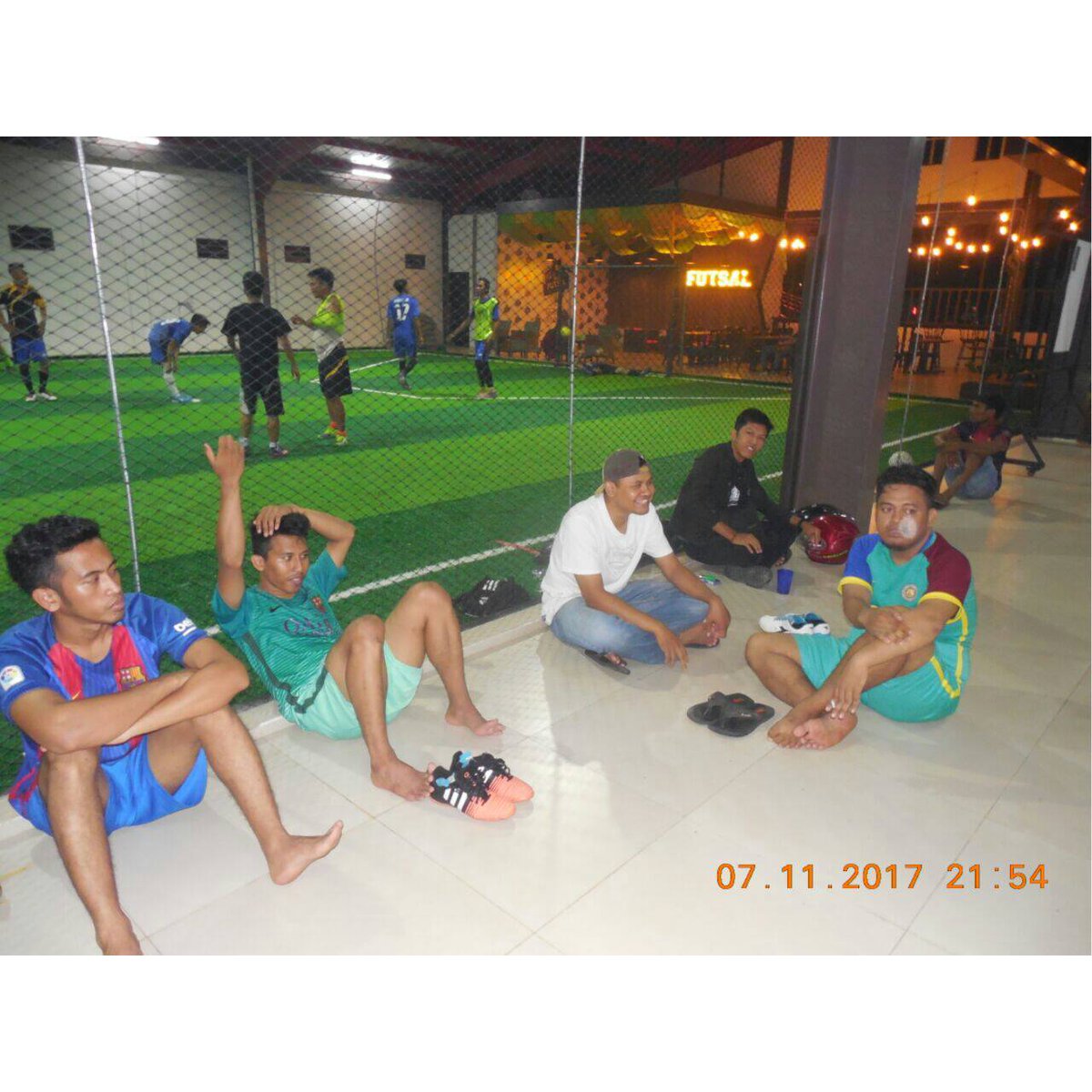 INDOBARCA_BATAM's tweet photo. Selasa 7/11, #funfutsal @INDOBARCA_BATAM di #Akutahucentre
Cules & Angel Batam, keep Solid!
#viscabarca #chapterevent #indobarca #ibbtm https://t.co/DACNmbidry