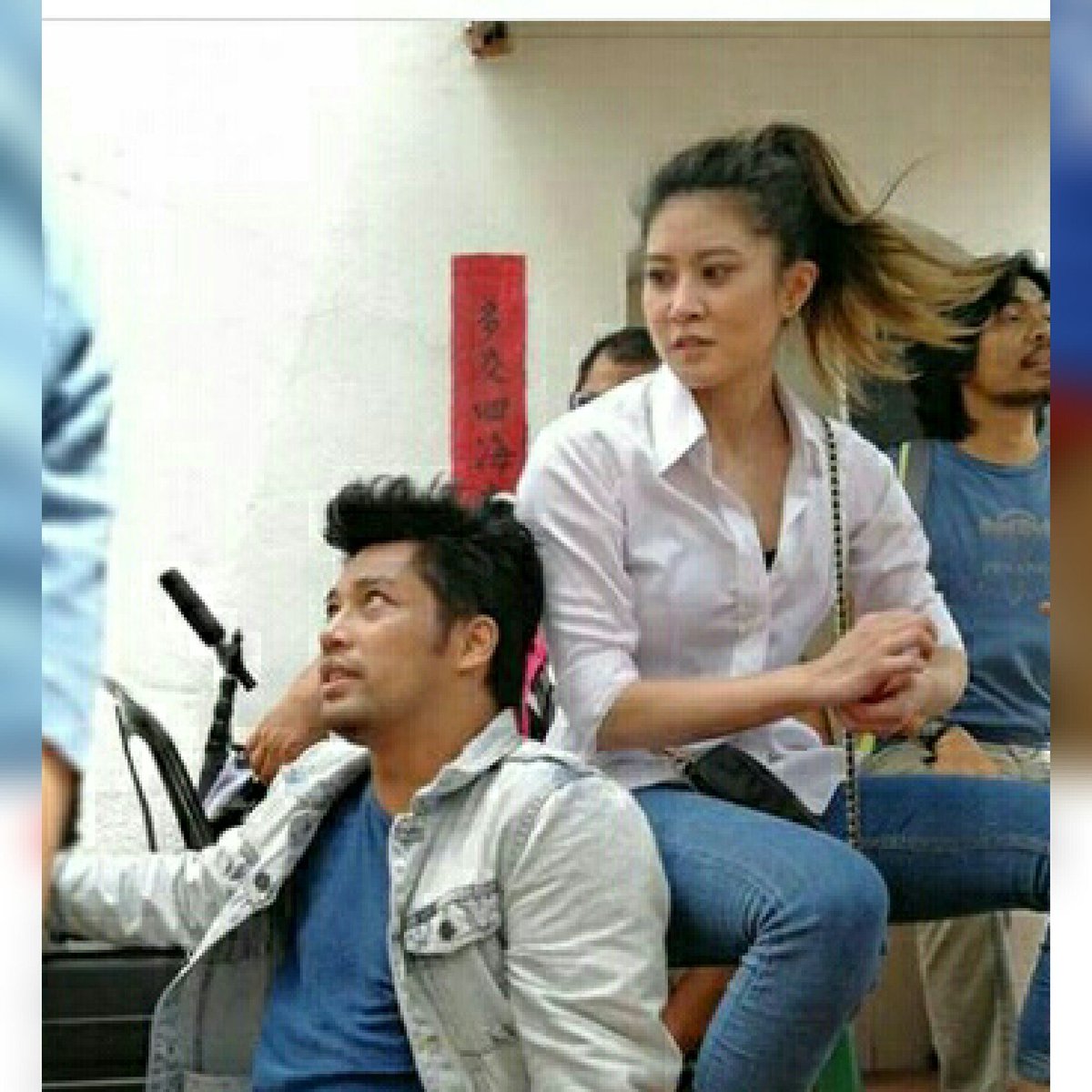 apinrosel's tweet photo. Happy shooting kamal &amp; lizzy. Comel nya kamu berdua 😍😍😘😘 #filem #escape @kamaladli @elizabethtsm https://t.co/73OrXQPI9x