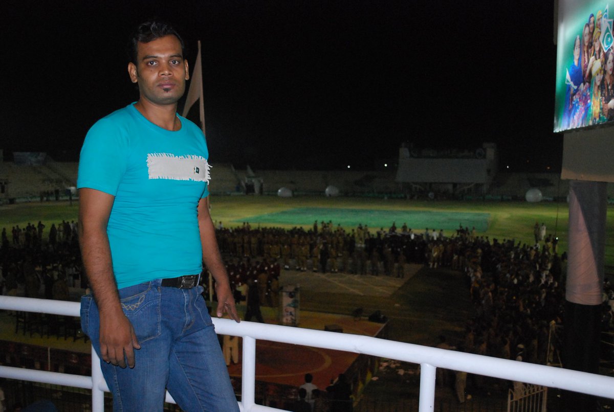 Pakistanstick tweet picture