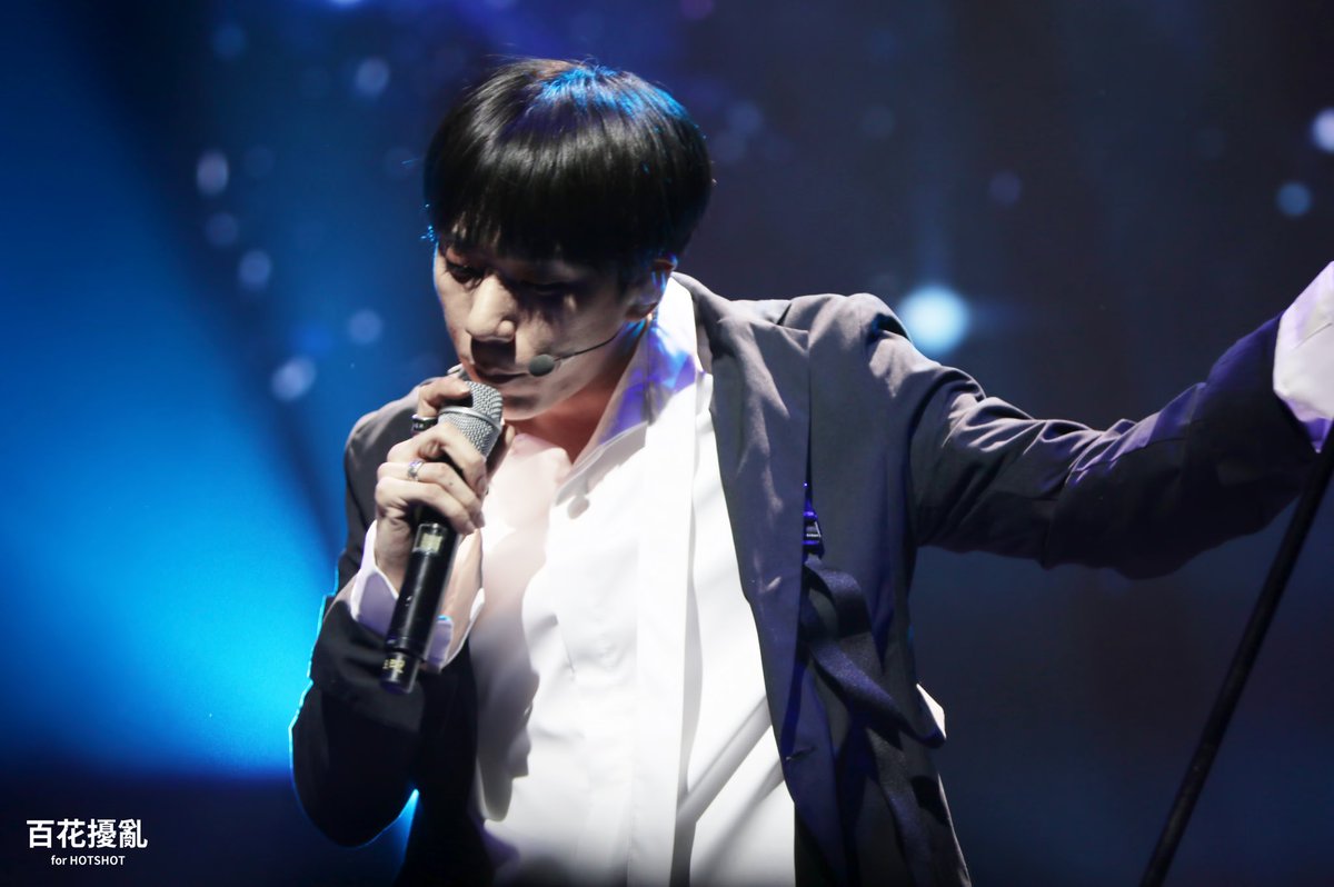KIMTIMOTEO_TH's tweet photo. [THREAD] Timoteo's singng ability
>รวมความสามารถในการร้องเพลงของทิโมเทโอ<
#더유닛 #티모테오 #핫샷 #HOTSHOT #Timoteo
pic from : BLOOMING_141031 https://t.co/sdcCdJc6vd