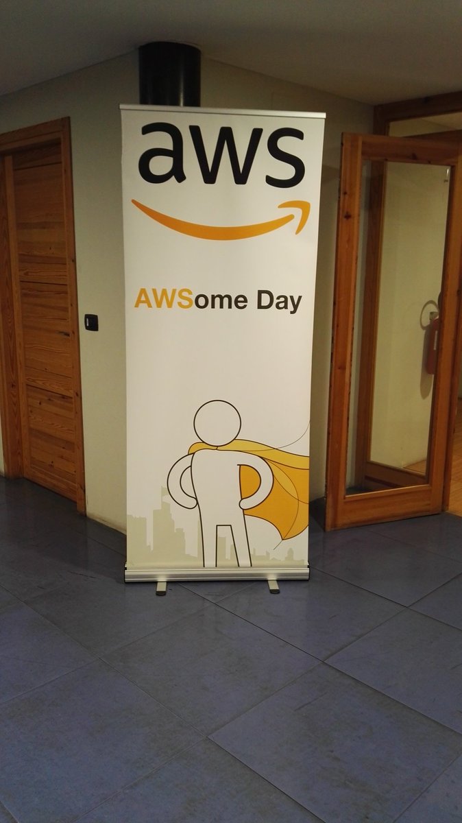 edelmondo's tweet image. Oggi siamo a Torino all'#AWSomeDay. #onedaytraining @Madisoft
