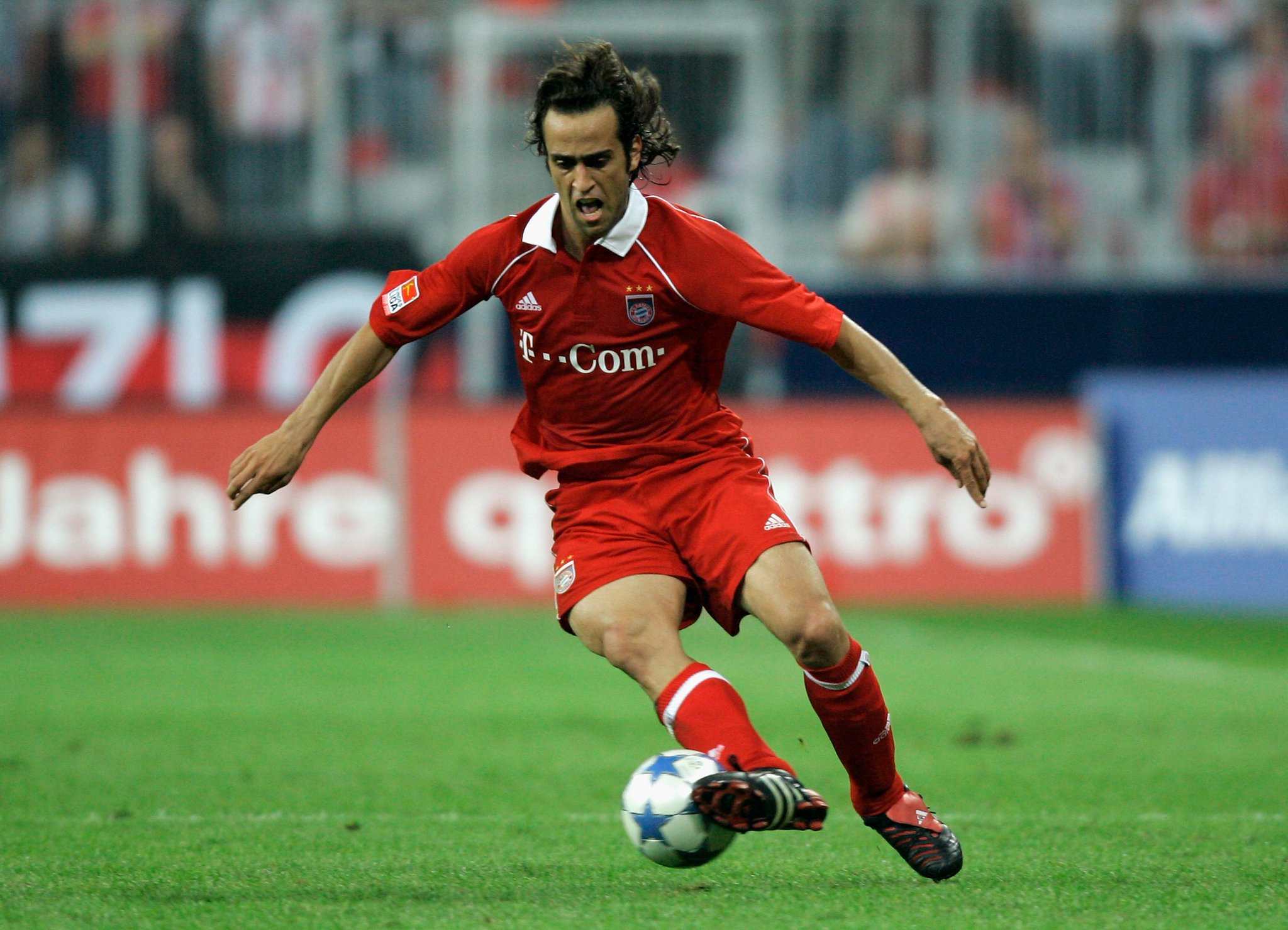 2006 gewann er mit dem das Double, heute wird er 3 9 - Happy Birthday, Ali Karimi       