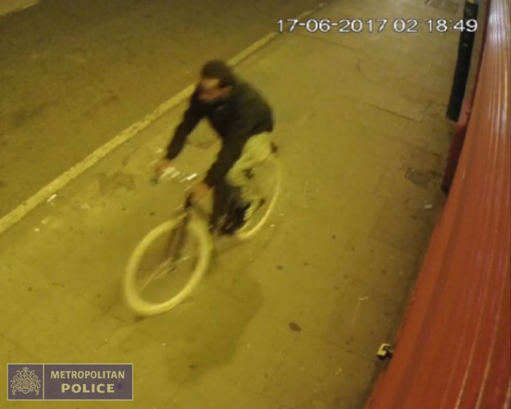 metpoliceuk's tweet image. CCTV issued of cyclist who police wish to trace re: attempted rape #WalthamForest news.met.police.uk/news/attempted…