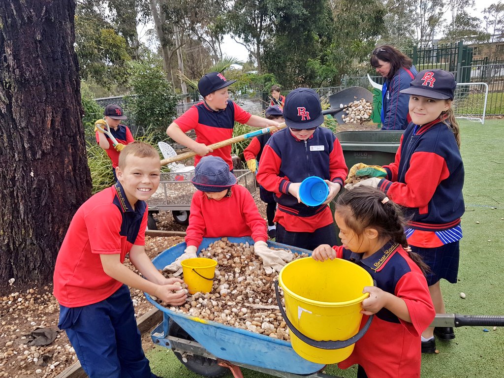 Tess Madeley tweet media