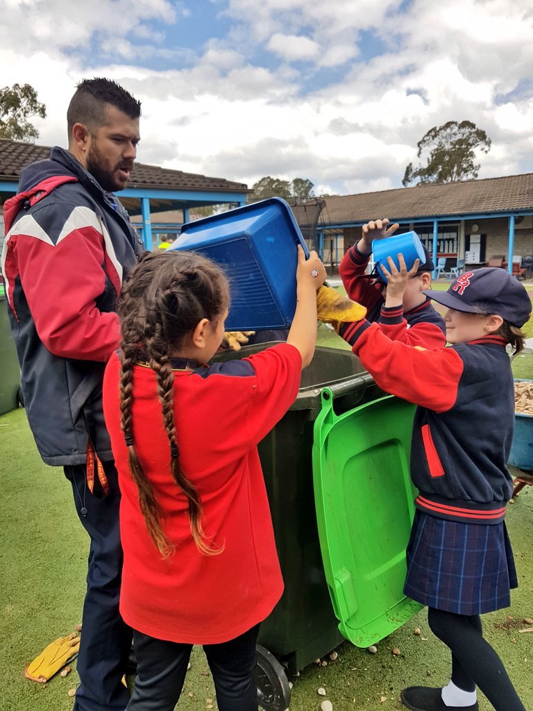 Tess Madeley tweet media