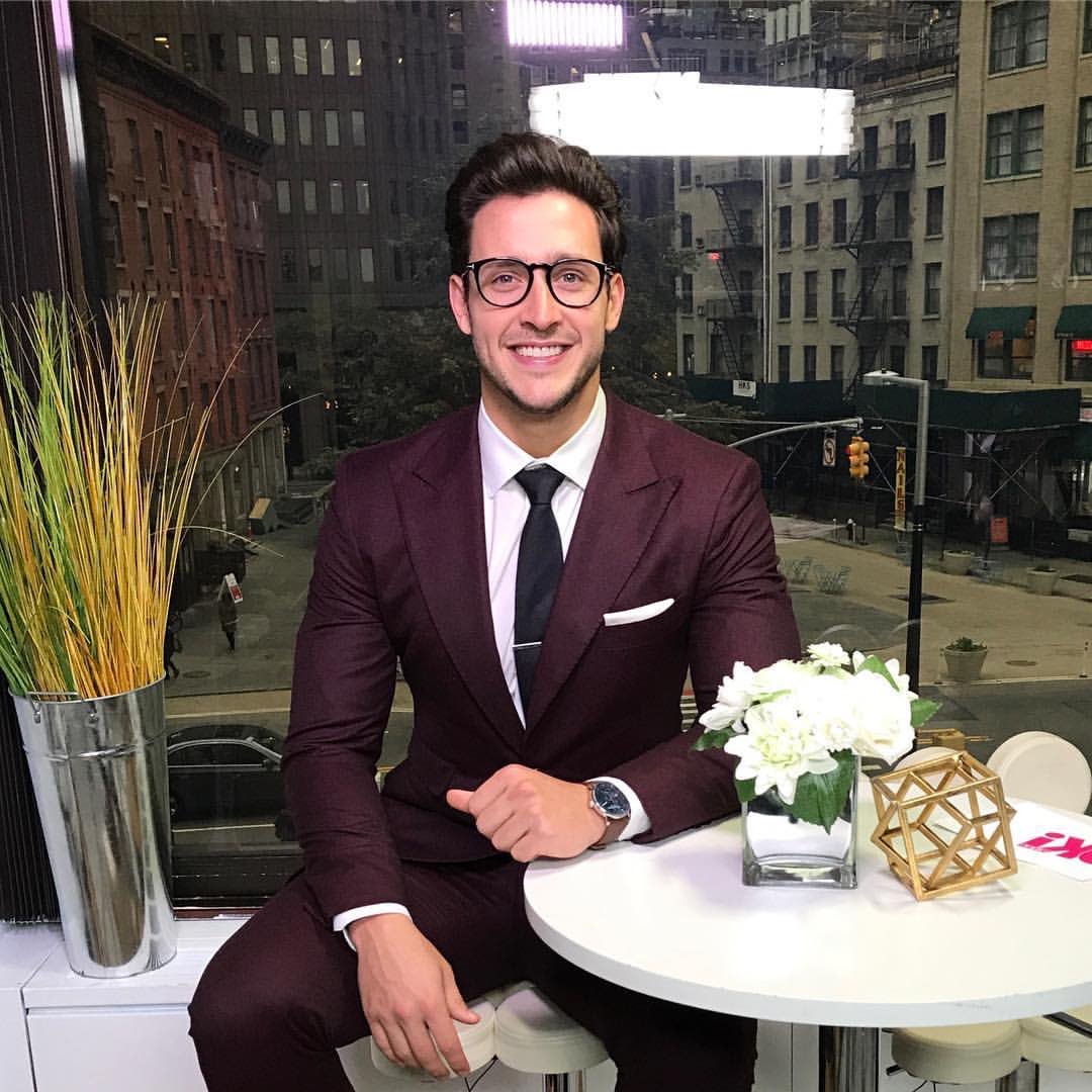 mike_1452's tweet photo. @realdoctormike. Getting interviewed by @okmagazine on movember month https://t.co/FT6Be6hKBp