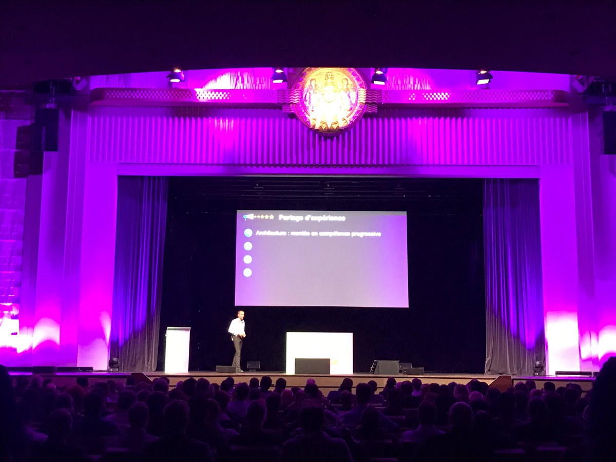 vendimus's tweet photo. @Vendimus attending #AWSTransformationDay #Paris 🚀 https://t.co/JAJy4Z8WAq