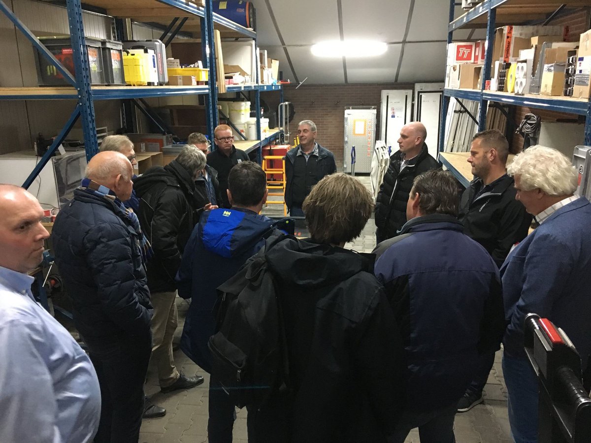 Met dank aan onze saneerders <a href="/kamphuissloop/">Kamphuis Sloopwerken</a> , #Maathuis &amp; Braakhuis en <a href="/Plegt_Vos/">Plegt-Vos</a> hebben onze 'mannen aan de weg' een geslaagde praktijkdag gehad!