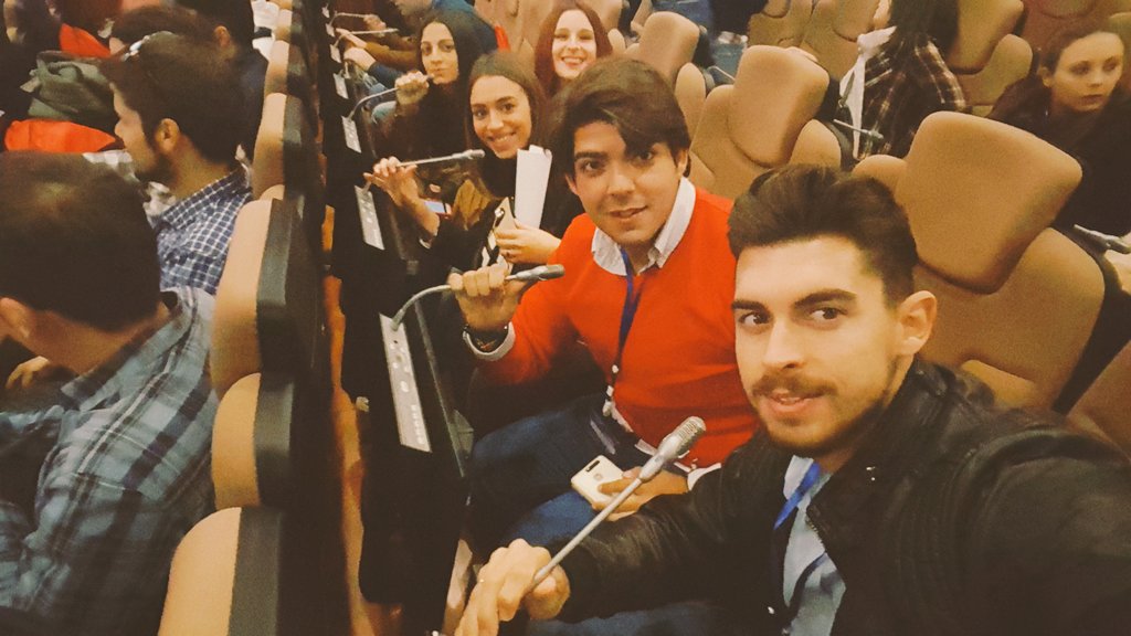 Gamero_Juanka's tweet photo. La Unión hace la fuerza 🇪🇸 #linken @iesmdcaceres @CeliaRo57430857 @MiiRy_RubiiaS @raquelcordero1 @RastrojoAbraham @Gamero_Juanka https://t.co/NFrZ2XbelY